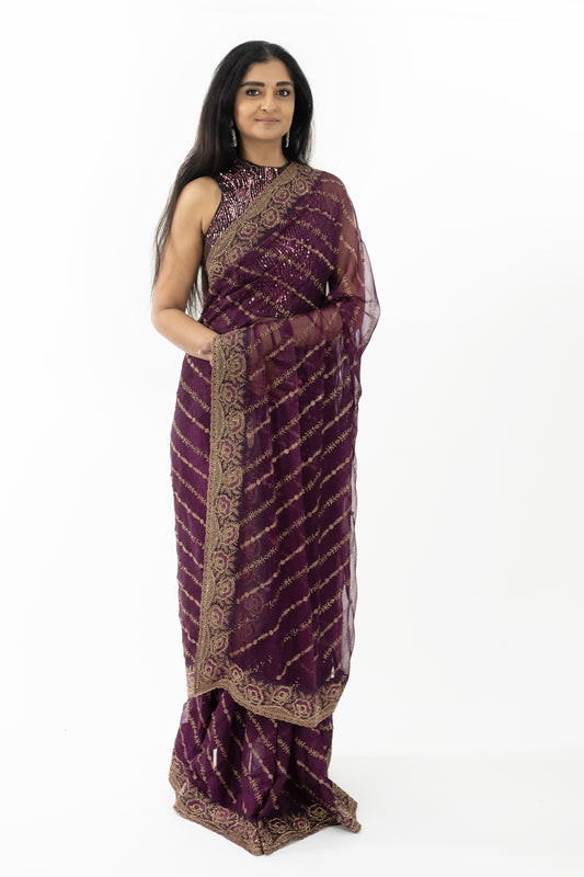 Premium Simar Silk Fabric: Renowned for its rich texture and elegant drape, this silk fabric adds a touch of opulence to your ensemble, ensuring you stand out with grace and style.
Intricate Embroidery: Featuring delicate and meticulous embroidery, this saree showcases fine craftsmanship that adds a layer of sophistication and beauty to your look.